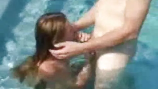 XXX hiçbir kayıt Busty MİLF onu oyuncak kullanır türk sikis filimleri